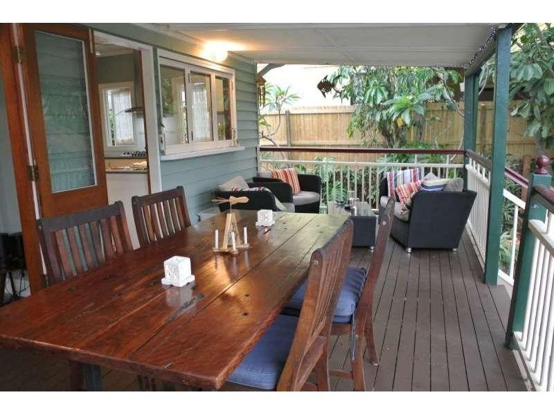 87 Lilly Street, Sherwood QLD 4075