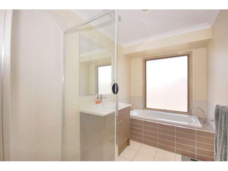 84 Armisfield Street, Doolandella QLD 4077