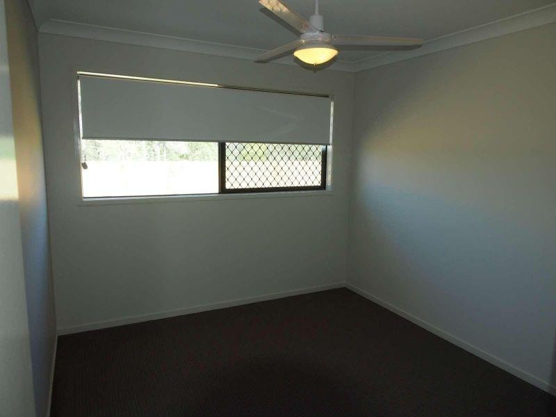 2/64 Kyoto Street, Brassall QLD 4305