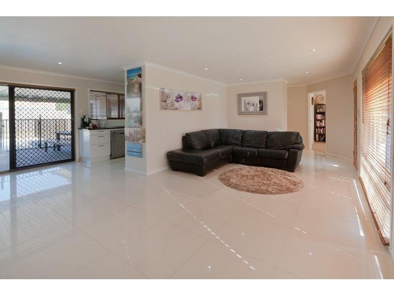 26 Michelangelo Street, Fig Tree Pocket QLD 4069