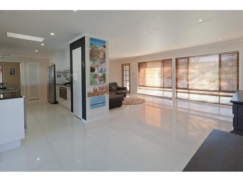26 Michelangelo Street, Fig Tree Pocket QLD 4069