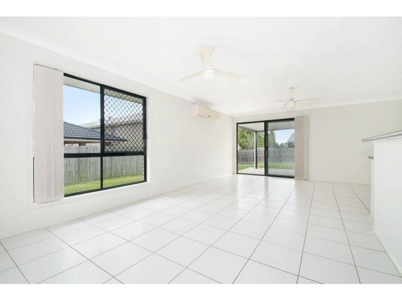 56 Gardenia Circuit, Heathwood QLD 4110