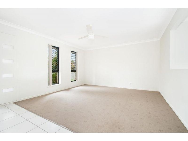 56 Gardenia Circuit, Heathwood QLD 4110