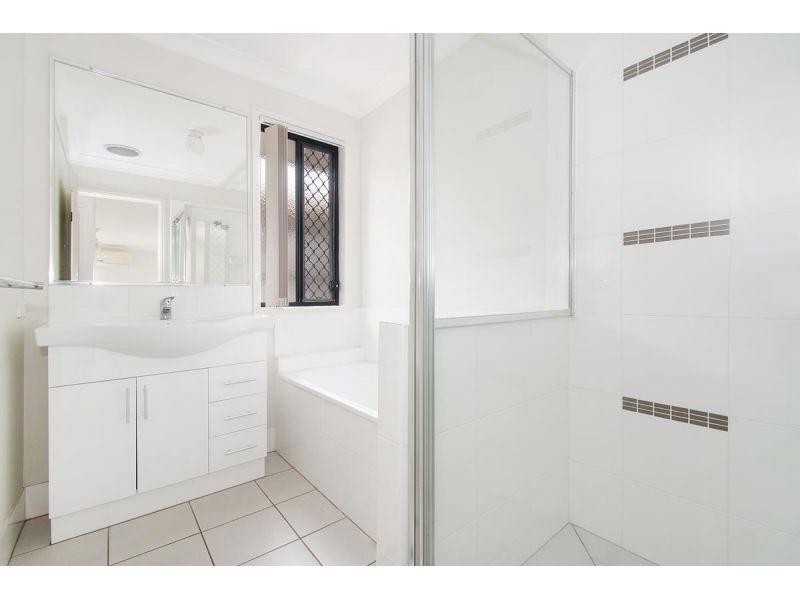56 Gardenia Circuit, Heathwood QLD 4110