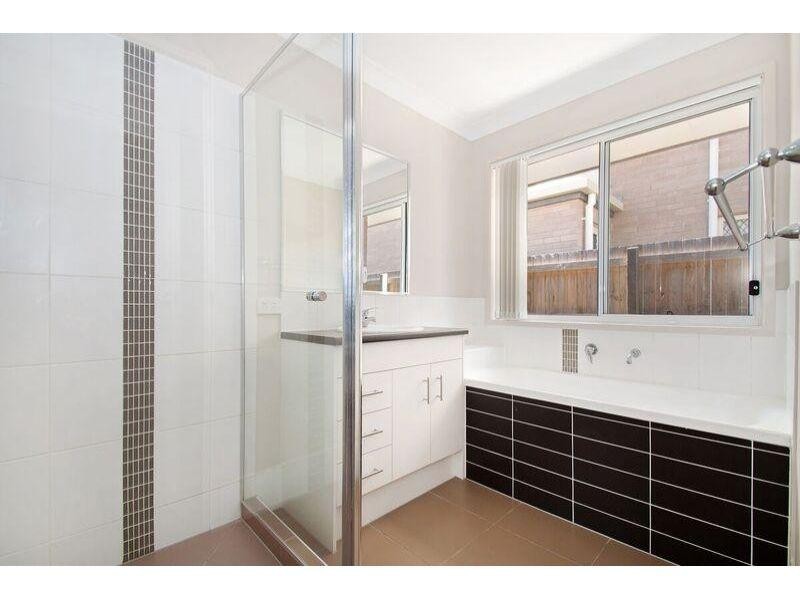 18 Wongabel Close, Waterford QLD 4133