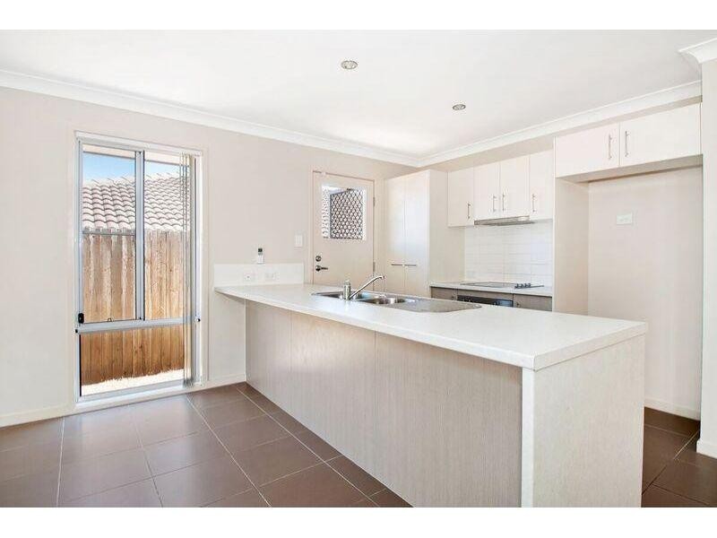 18 Wongabel Close, Waterford QLD 4133