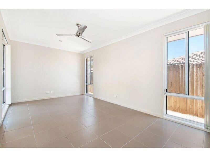 18 Wongabel Close, Waterford QLD 4133