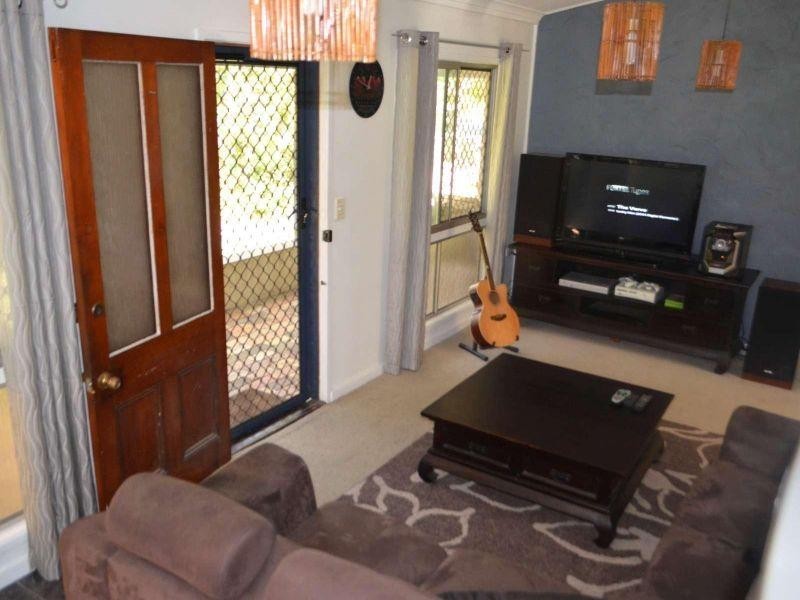 82 Addison Road, Camira QLD 4300