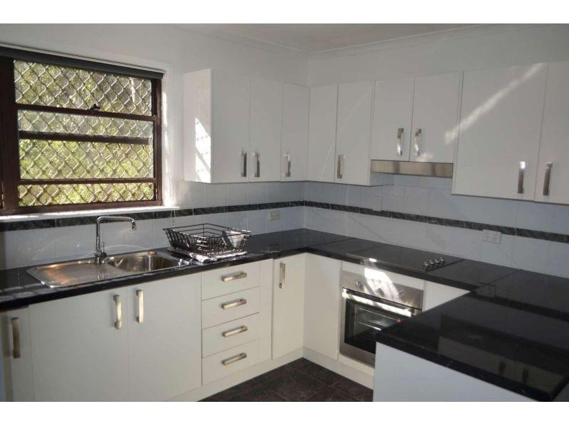82 Addison Road, Camira QLD 4300