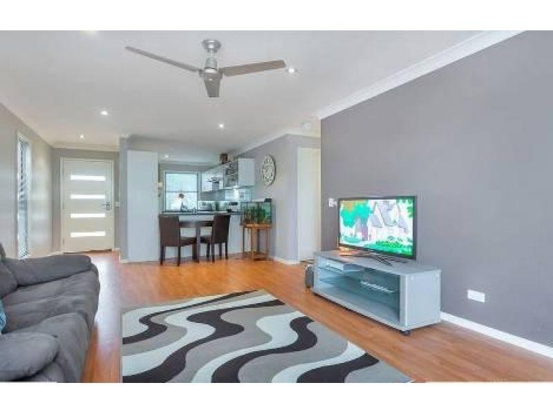 19 Elmwood Circuit, Springfield Lakes QLD 4300