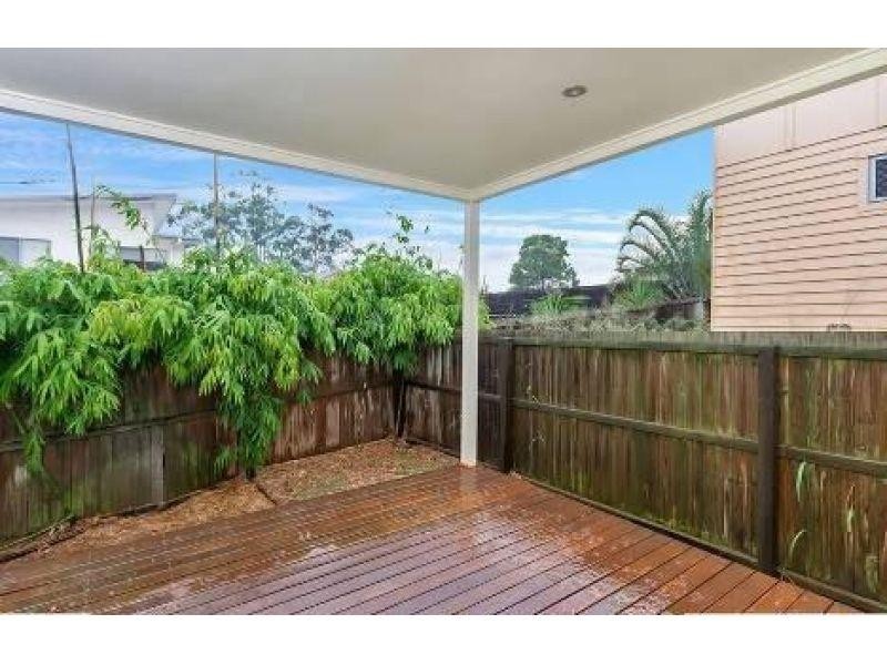 19 Elmwood Circuit, Springfield Lakes QLD 4300