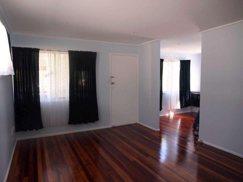 121 Jutland Street, Oxley QLD 4075