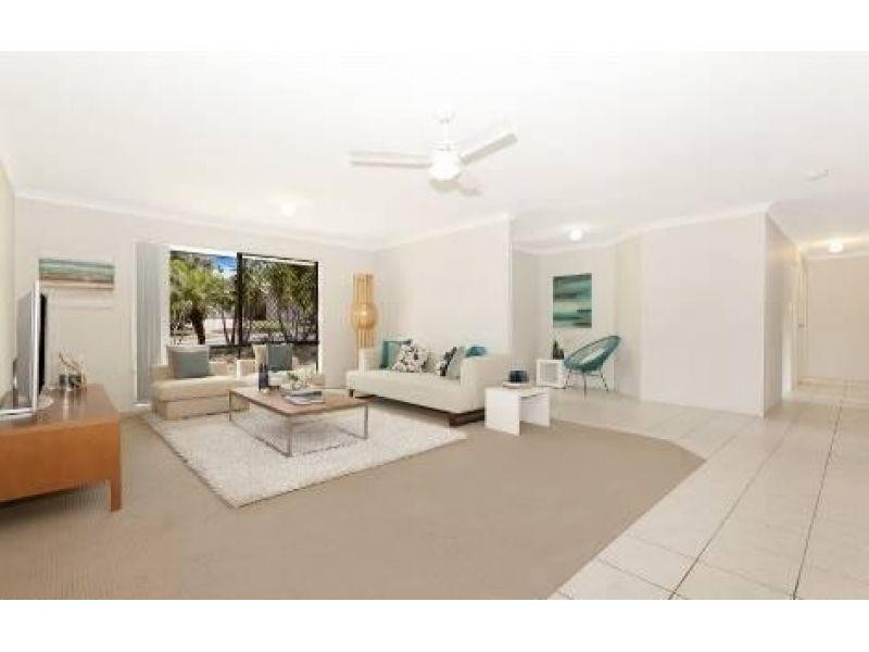 7 Willow Place, Heathwood QLD 4110