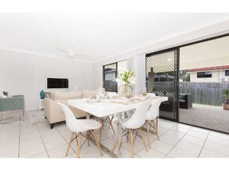 7 Willow Place, Heathwood QLD 4110