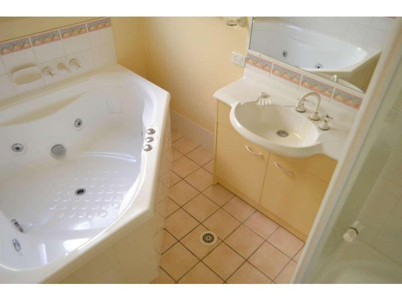 16 Garonne Court, Springfield QLD 4300