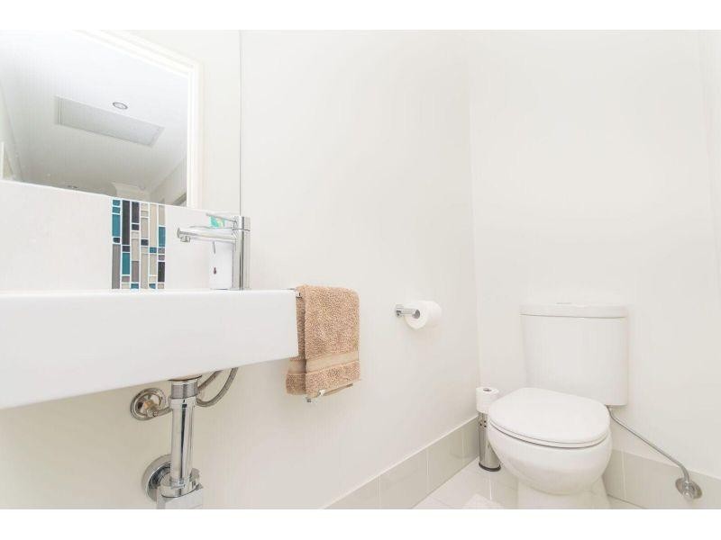 25 Pamphlett Street, Oxley QLD 4075