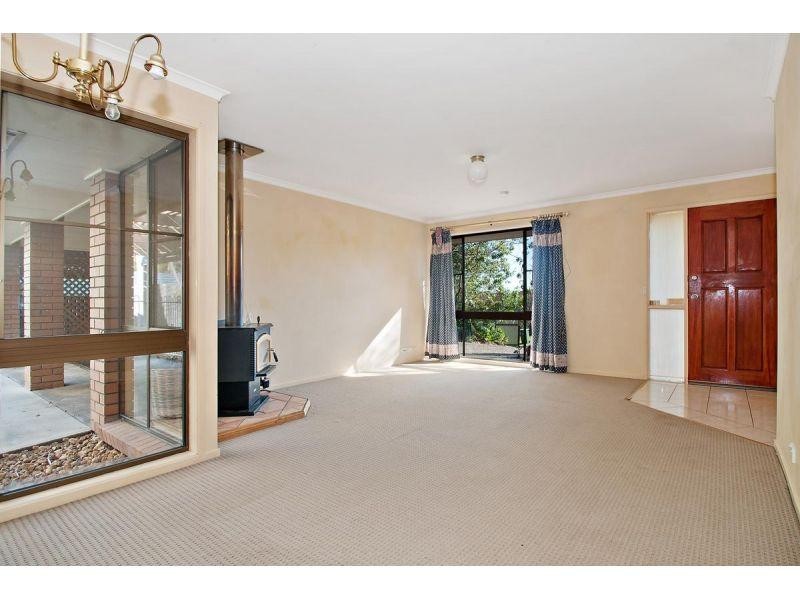 5 Buscall Court, Sinnamon Park QLD 4073