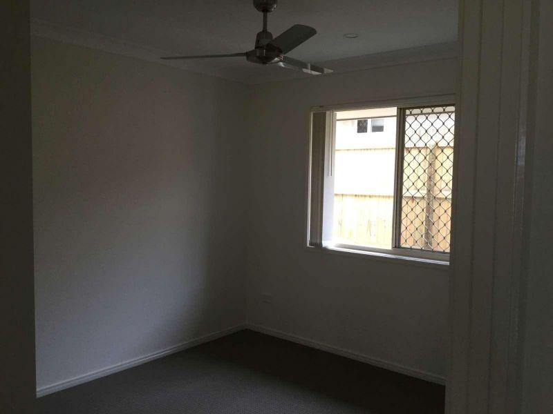 16 Korac Drive, Augustine Heights QLD 4300