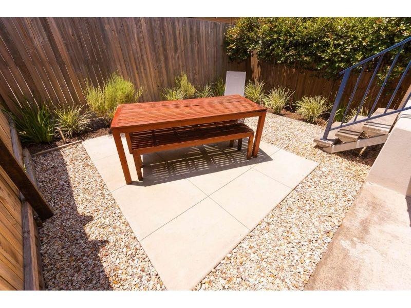 4/9 Christensen Street, Yeronga QLD 4104