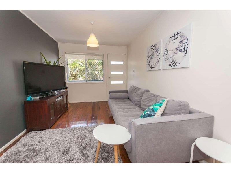 4/9 Christensen Street, Yeronga QLD 4104