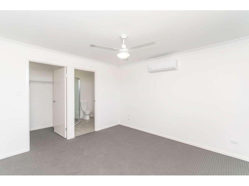 1/64 Whitmore Crescent, Goodna QLD 4300