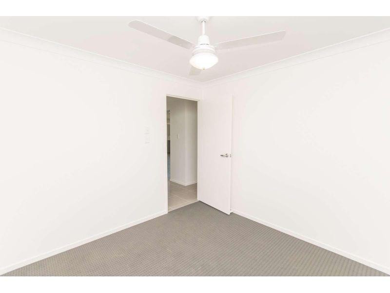 1/64 Whitmore Crescent, Goodna QLD 4300