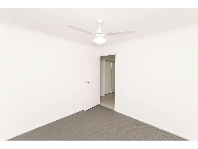 1/64 Whitmore Crescent, Goodna QLD 4300