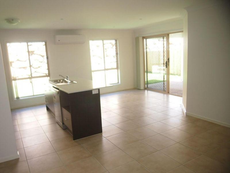 12 Nevron Drive, Bahrs Scrub QLD 4207