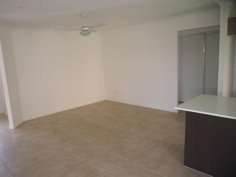 12 Nevron Drive, Bahrs Scrub QLD 4207