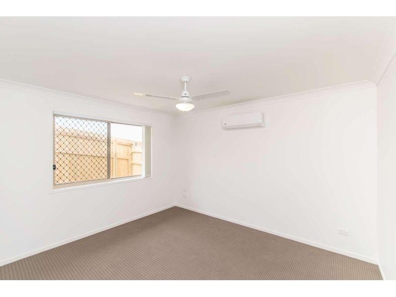 1/2 Groeschel Court, Goodna QLD 4300