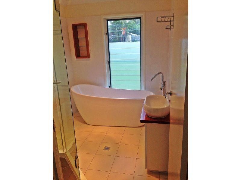 31 Aronia Street, Kenmore QLD 4069