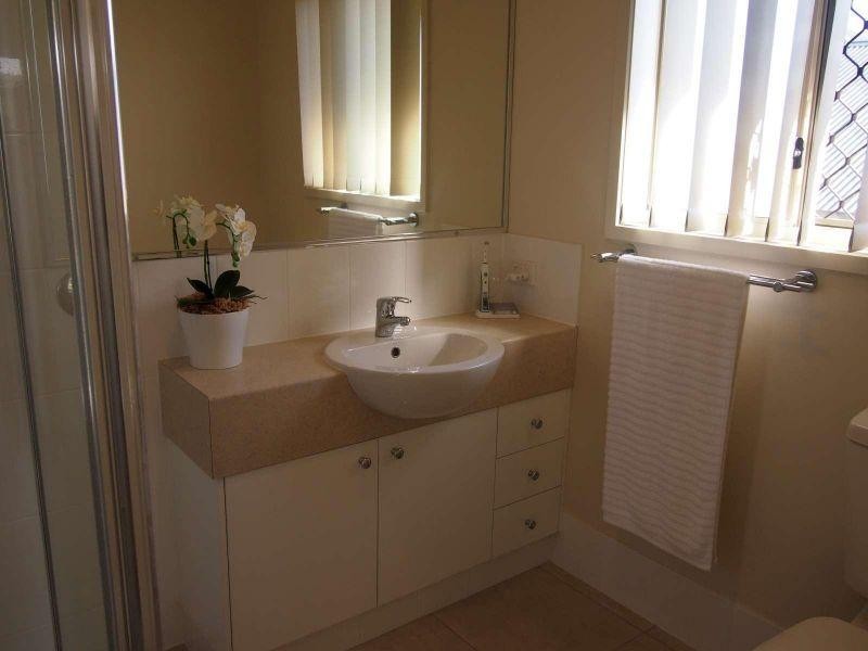 4 Hyssop Place, Springfield Lakes QLD 4300