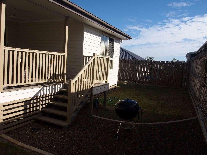 4 Hyssop Place, Springfield Lakes QLD 4300