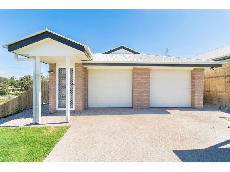 2/16 Groeschel Court, Goodna QLD 4300