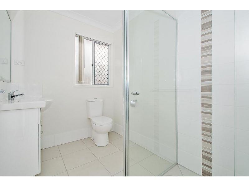 2/7 Wattle Grove, Boronia Heights QLD 4124