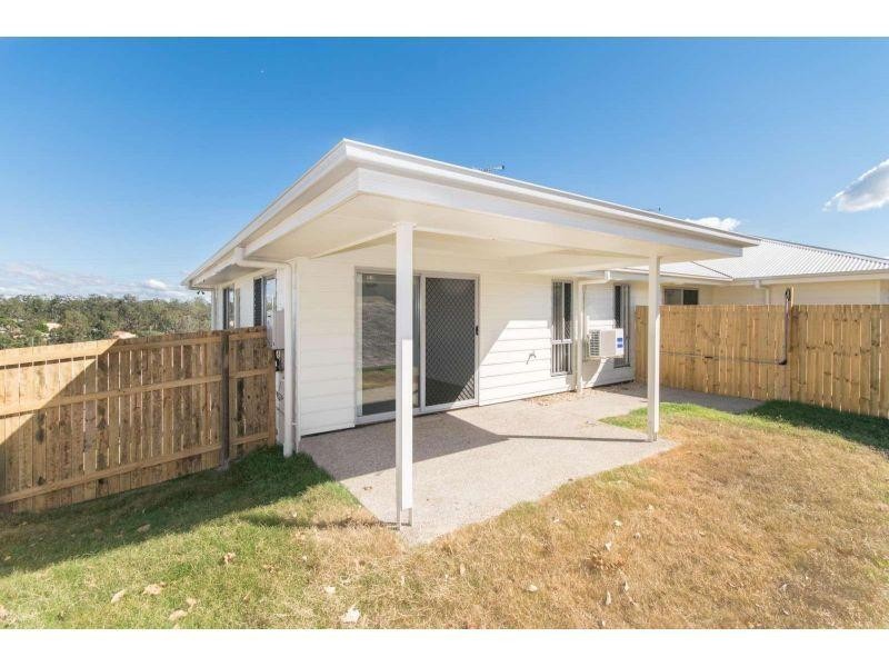 1/13 Groeschel Court, Goodna QLD 4300
