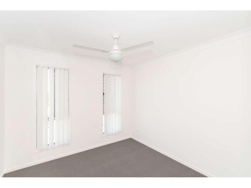 1/13 Groeschel Court, Goodna QLD 4300