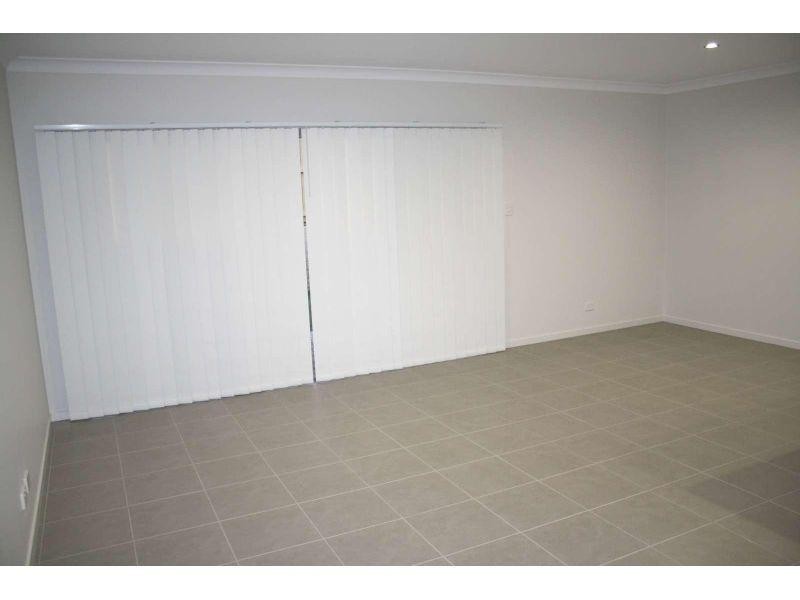 54a Essington Mews, Leichhardt QLD 4305