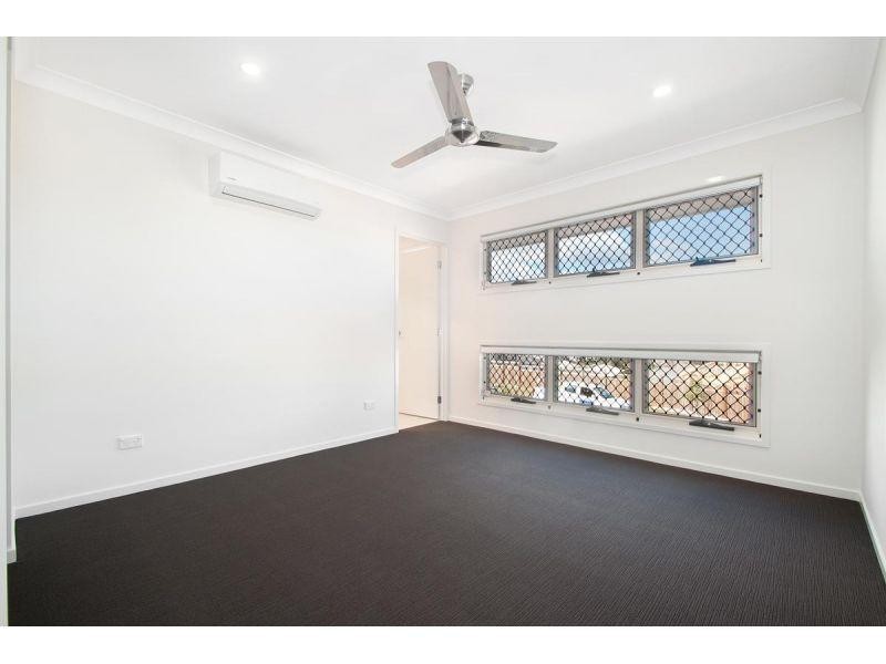 68 Landing Circuit, Springfield Lakes QLD 4300