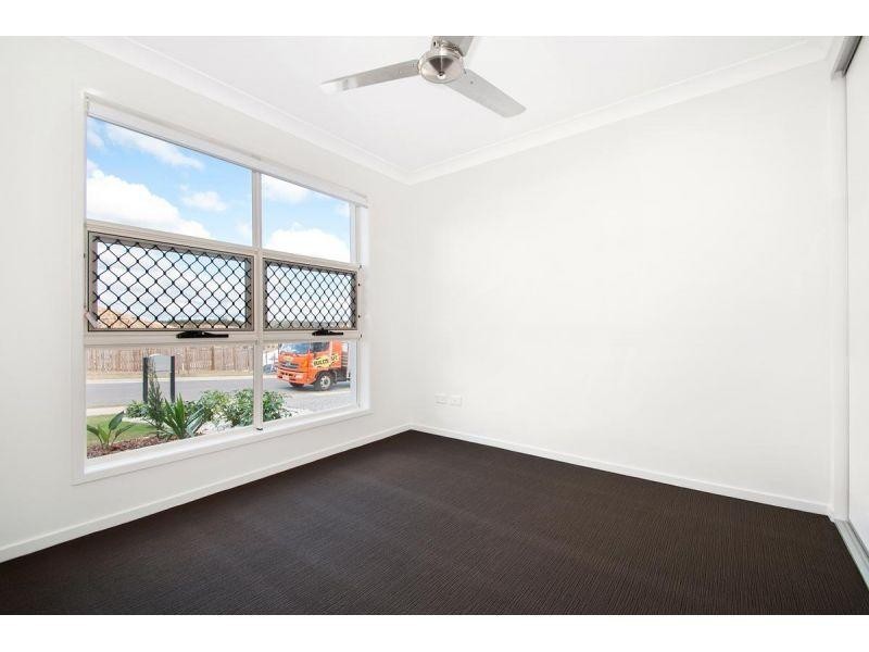 68 Landing Circuit, Springfield Lakes QLD 4300