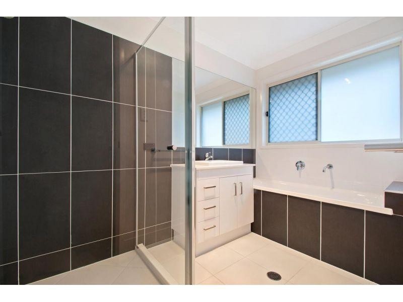 68 Landing Circuit, Springfield Lakes QLD 4300
