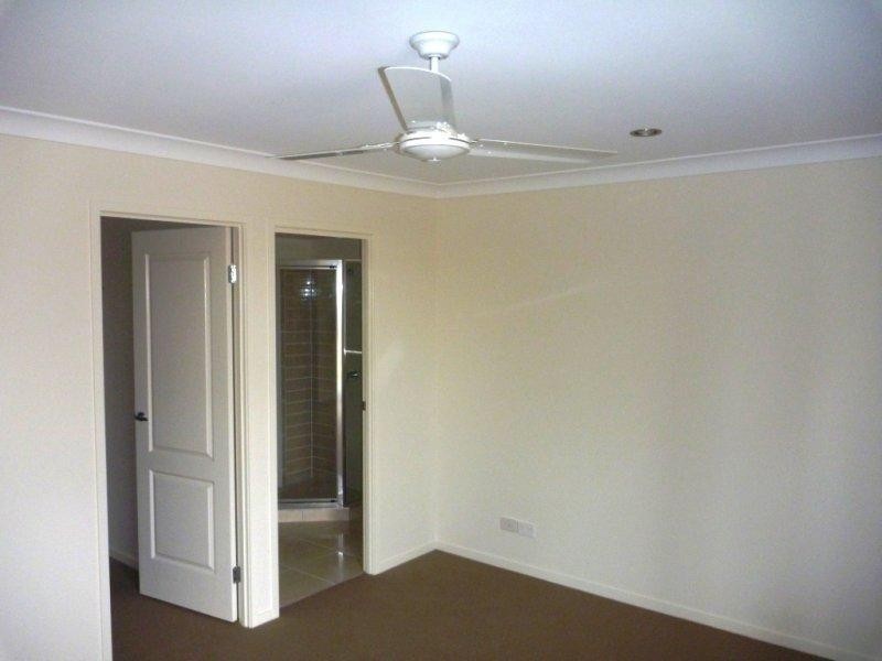 3 Pleasant Drive, Redbank Plains QLD 4301