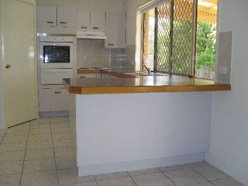 26 Cotter Crescent, Riverhills QLD 4074