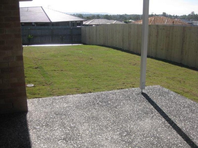 5 Kylah Court, Yamanto QLD 4305