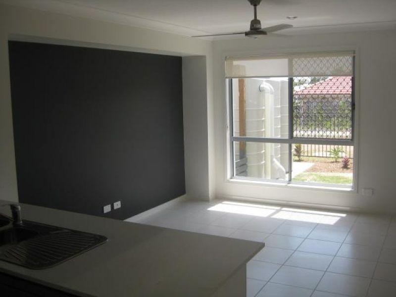 4 Chamomile Street, Springfield Lakes QLD 4300