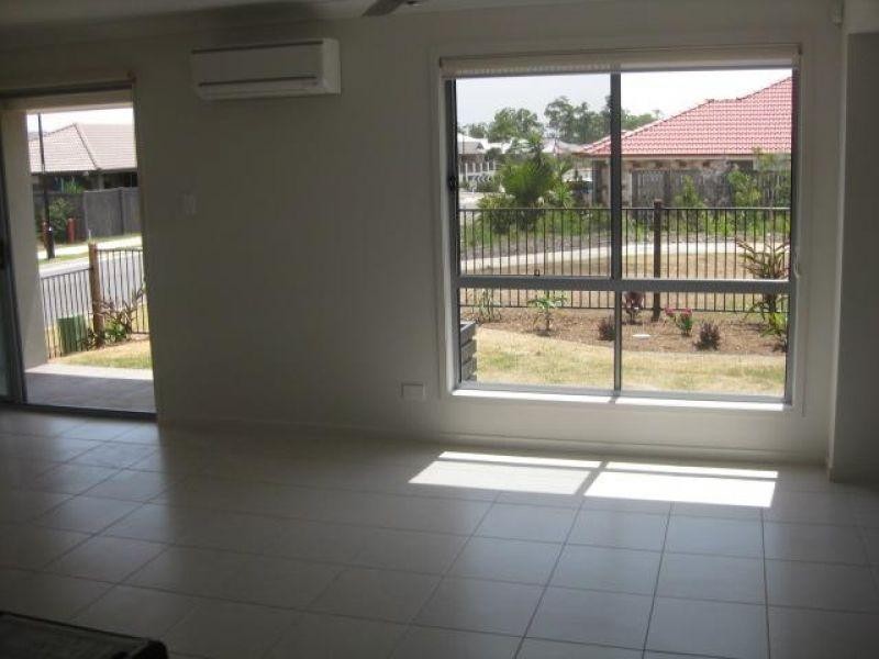 4 Chamomile Street, Springfield Lakes QLD 4300