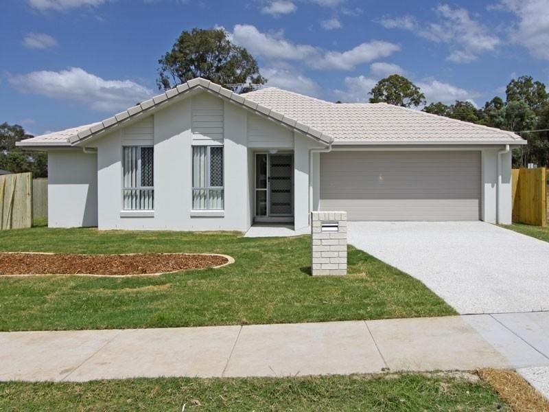 3 Fred Pham Crescent, Doolandella QLD 4077