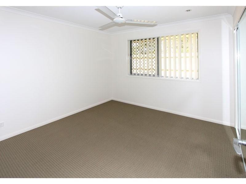 3 Fred Pham Crescent, Doolandella QLD 4077