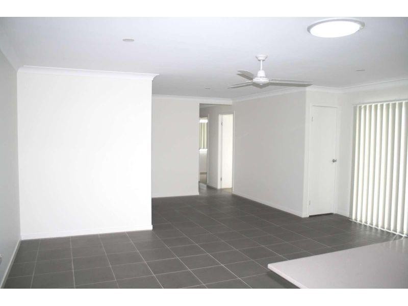 1/21 O’Dea Crescent, Goodna QLD 4300