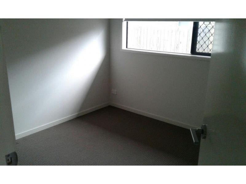 1/7 St Andrews Drive, Leichhardt QLD 4305